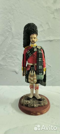 Статуэтка Англия