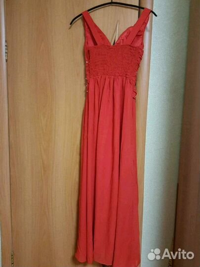 Платье вечернее