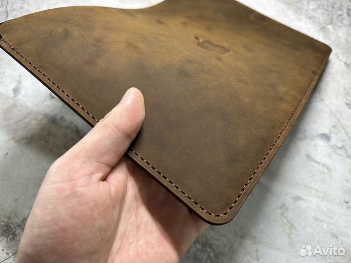 Кожаный чехол для macbook 13