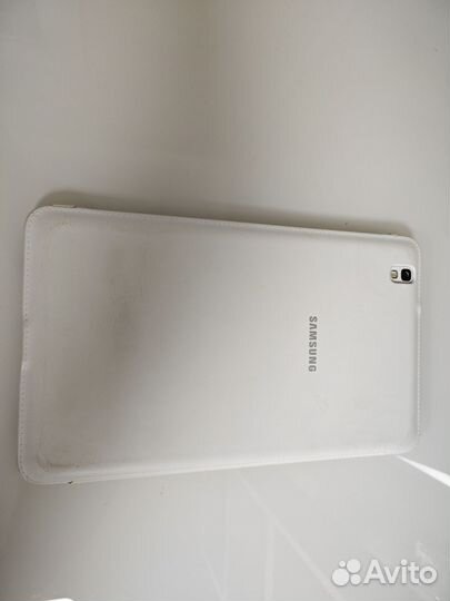 Планшет Samsung Galaxy Tab Pro 8.4 SM-T325