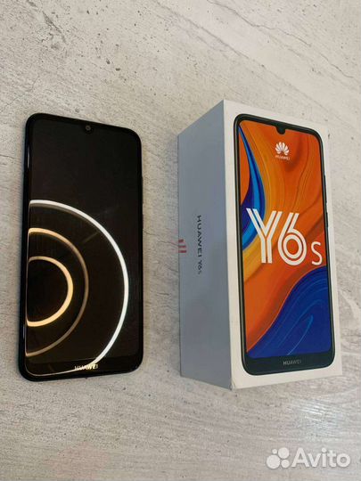 Телефон Huawei Y6s