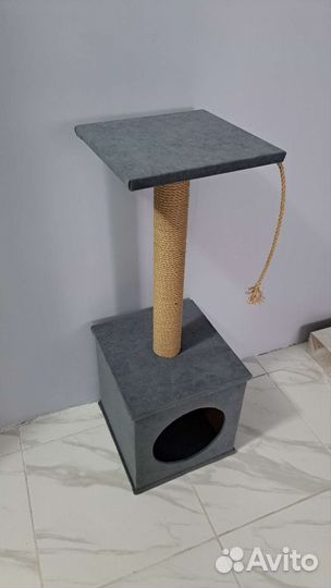 Кошачий домик с когтеточками