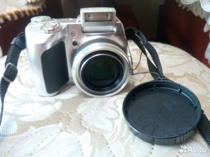 Цифровая фотокамера Olympus SP-510 UZ