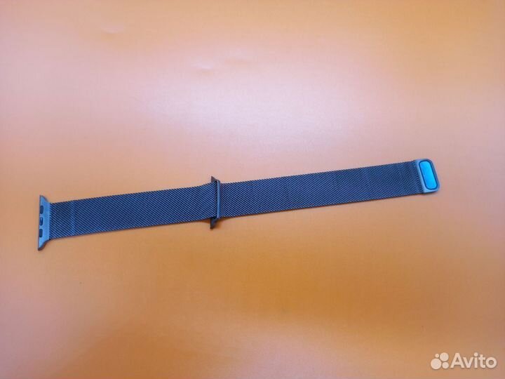 34098 Ремешок «Миланская петля» urvoi для Apple Wa