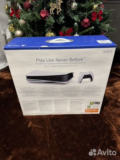 Коробка от Sony Playstation 5