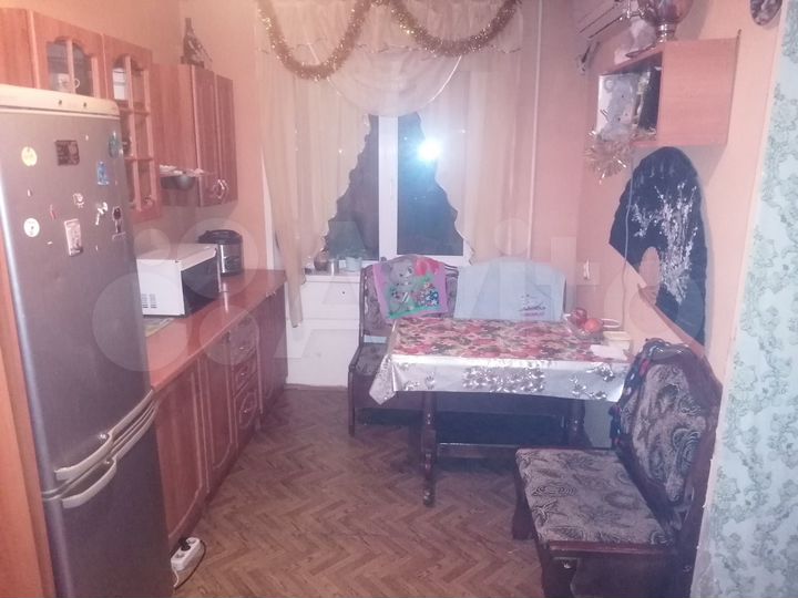 Комната 22 м² в 2-к., 3/5 эт.