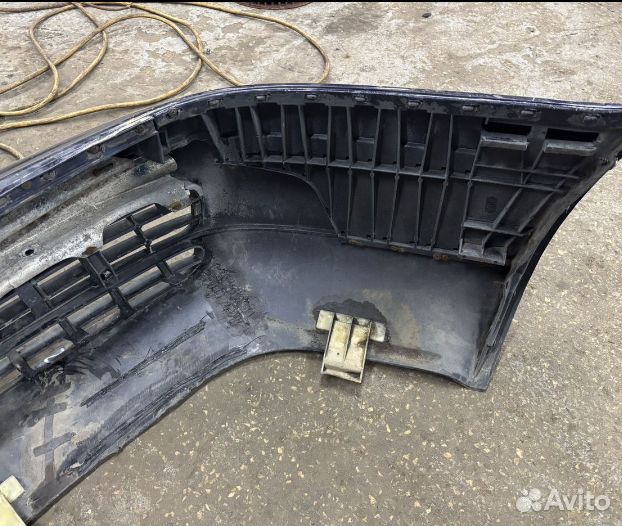 Передний бампер Audi S6 C4