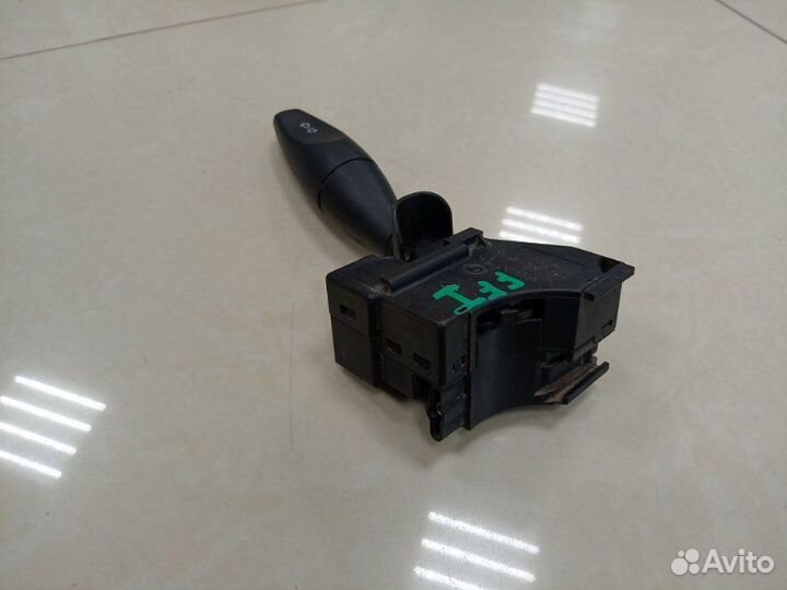 Подрулевой переключатель поворотов Ford Focus DAW