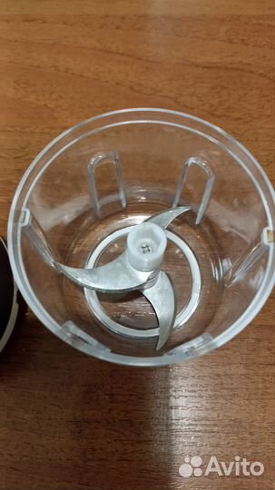 Портативный электроблендер для измельчения