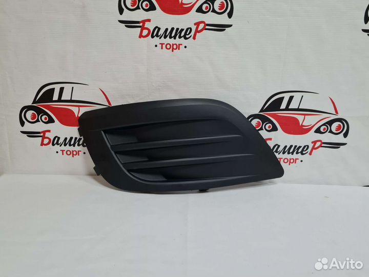 Накладка/заглушка птф LADA Largus 2012