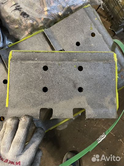 Башмаки (траки) Wirtgen для дорожных фрез