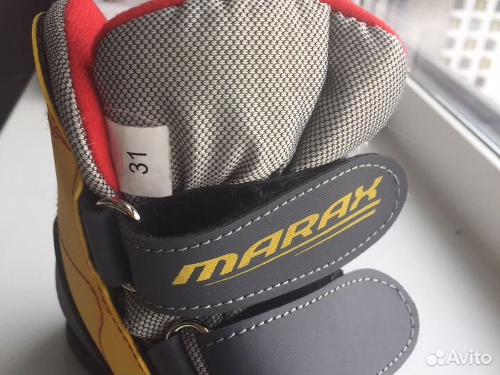 Лыжные ботинки 31р