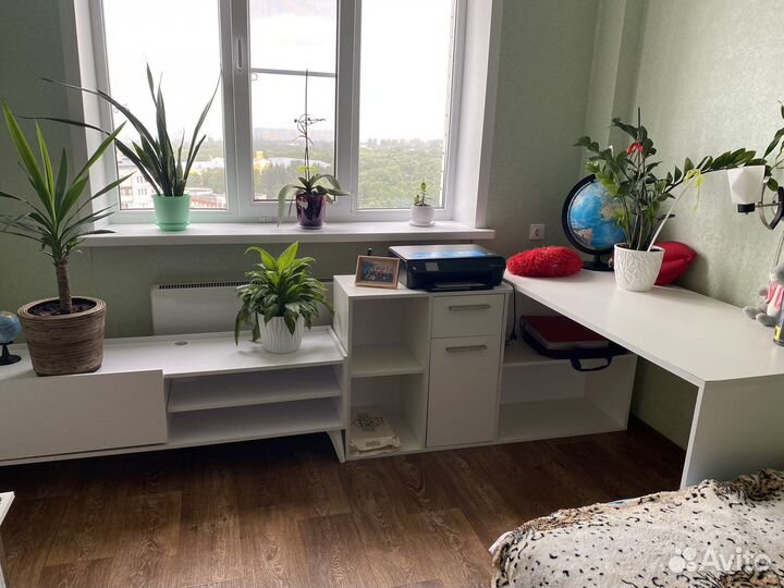 Школьный столик