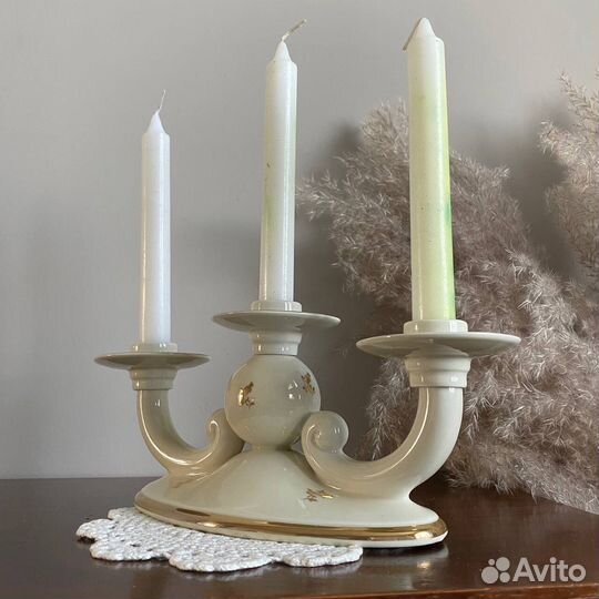Подсвечник фарфоровый