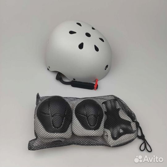 Шлем детский для роликов / скейтбординга