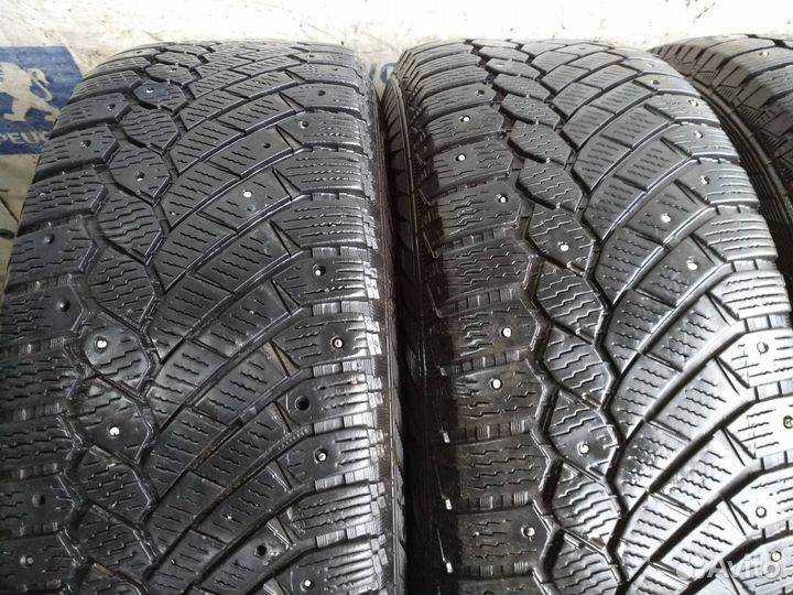 Gislaved Nord Frost 200 SUV 225/60 R17 103T
