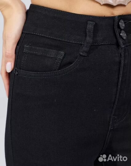 Женские джинсы клеш с разрезами
