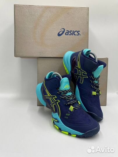 Кроссовки для волейбола Asics