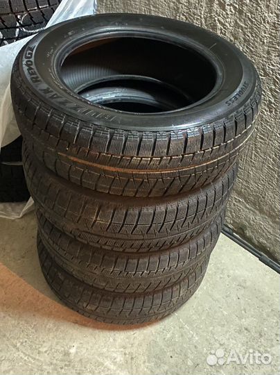 Bridgestone Blizzak Revo GZ 205/60 R16 92S