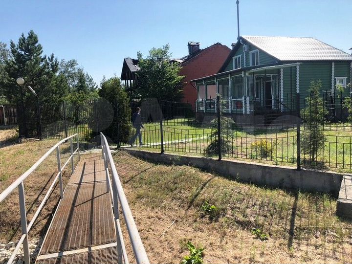 Дом 243 м² на участке 14 сот.