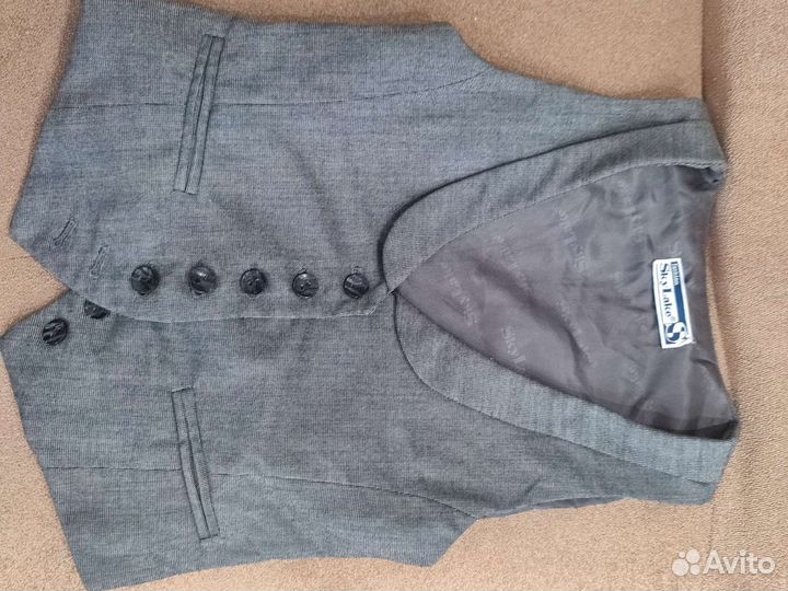 Школьная форма для девочки серая 140