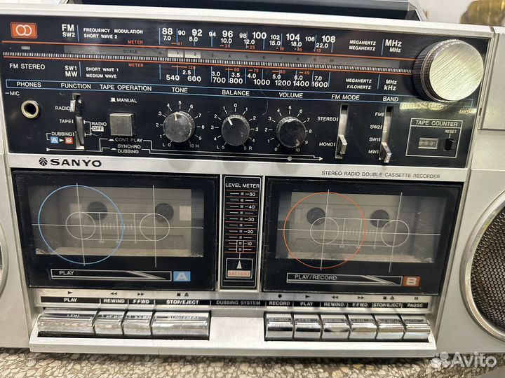 Магнитофон sanyo M-W2K