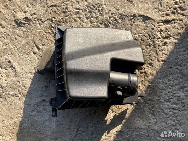 Корпус воздушного фильтра Шевроле Круз 1.6л