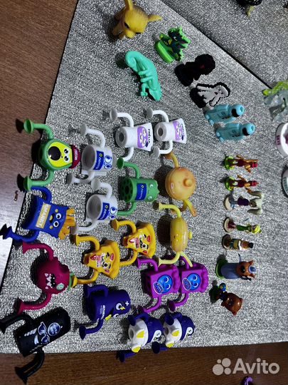 Небольшие игрушки разные Киндер, Pusheen, Sweetbox