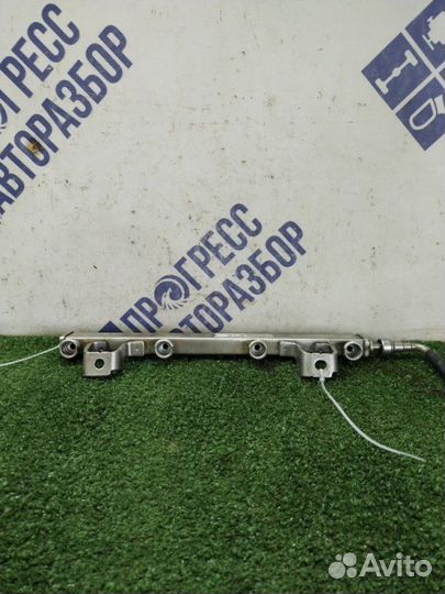 Топливная рампа Ford Mondeo 4 универсал 2.0 2008