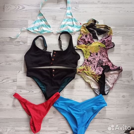 Купальники женские