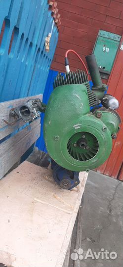 Пускач пд-8 трактора Т-40(пусковой двигатель)