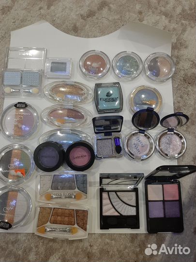 Тени для век