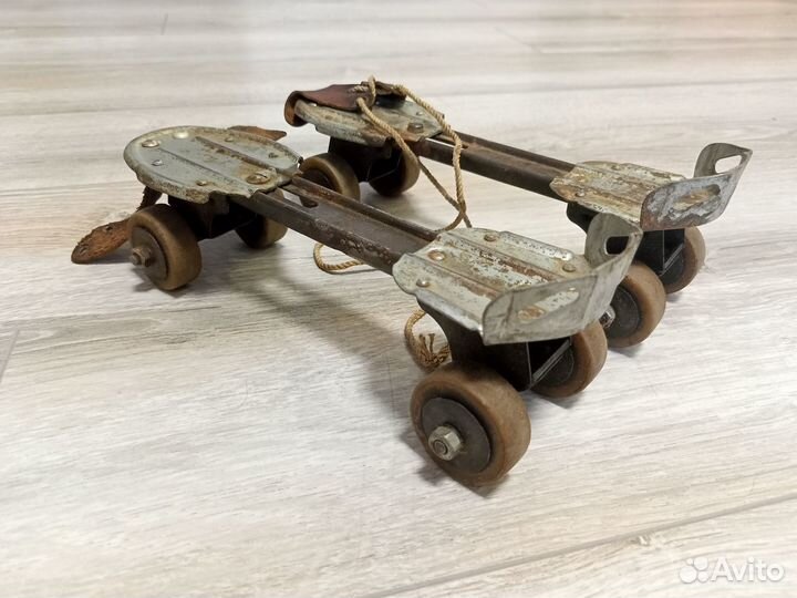 Роликовые коньки СССР