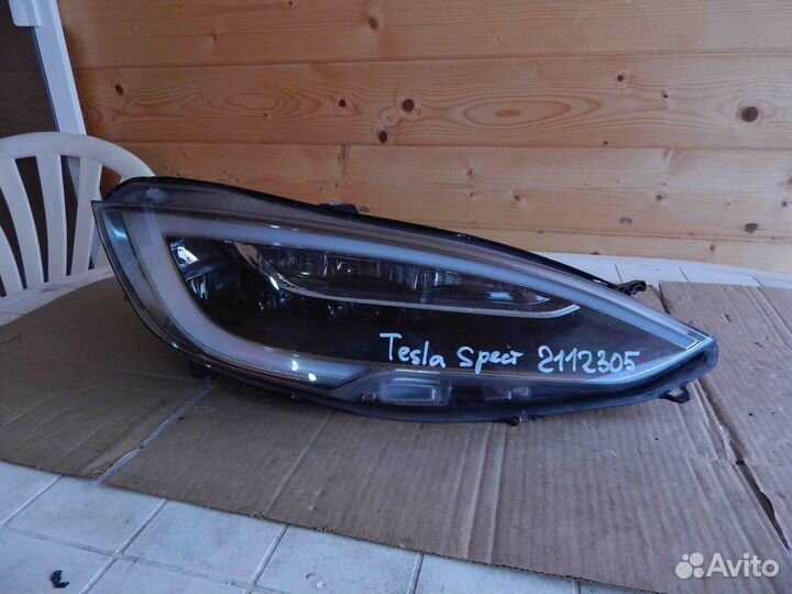 Фара правая Tesla Model S 1 поколение рестайлинг