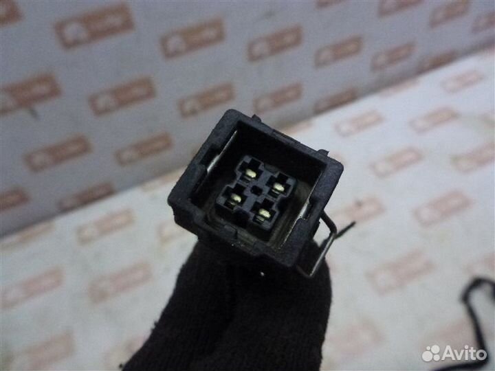 Проводка топливных форсунок Volkswagen Golf MK3