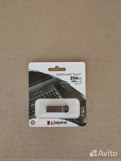 Dtkn/256GB Флеш-память Kingston USB 3.2 G1,серебро