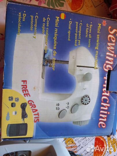Швейная мини-машинка