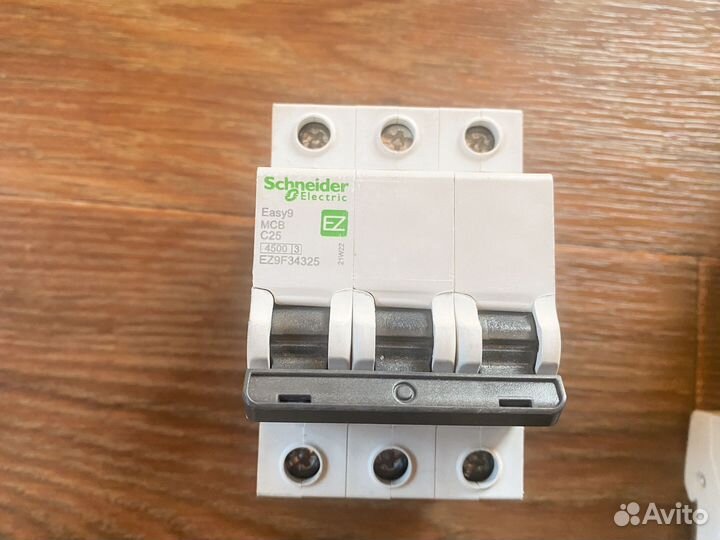 Автоматические выключатели