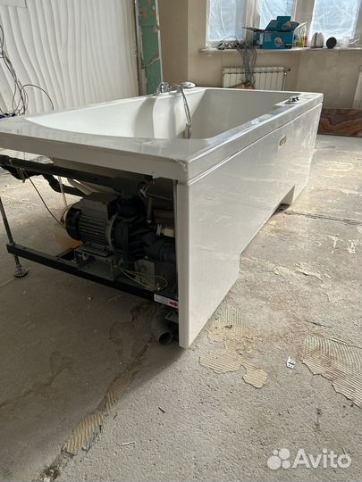 Jacuzzi б/у 180см-90см