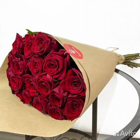 Розы 21 штука 70 см с бесплатной доставкой