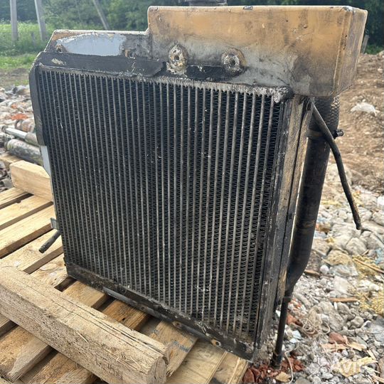Радиатор охлждения liebherr a312