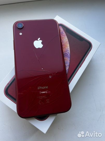 iPhone XR 128gb red