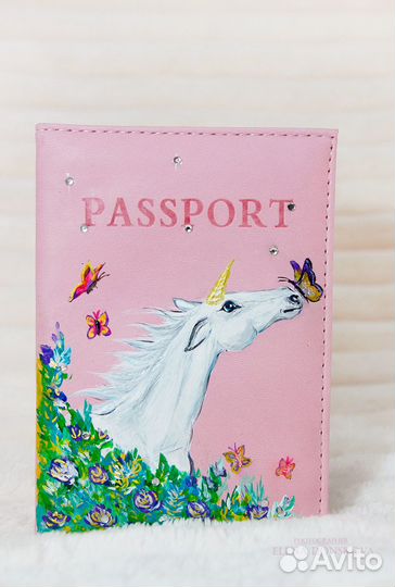 Обложка на паспорт Единорог ручная роспись
