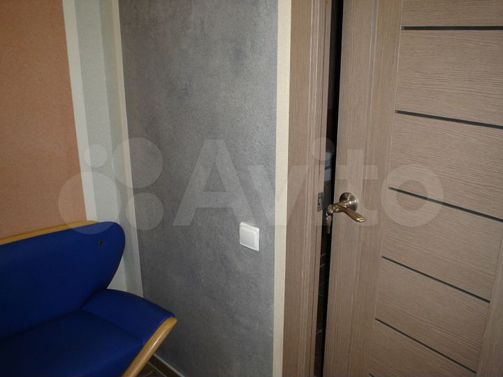 Торговая площадь, 54 м²