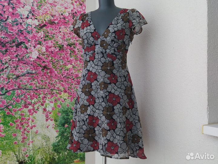 Платье Laura Ashley р.46