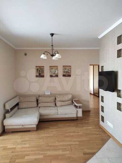 2-к. квартира, 70 м², 3/5 эт.