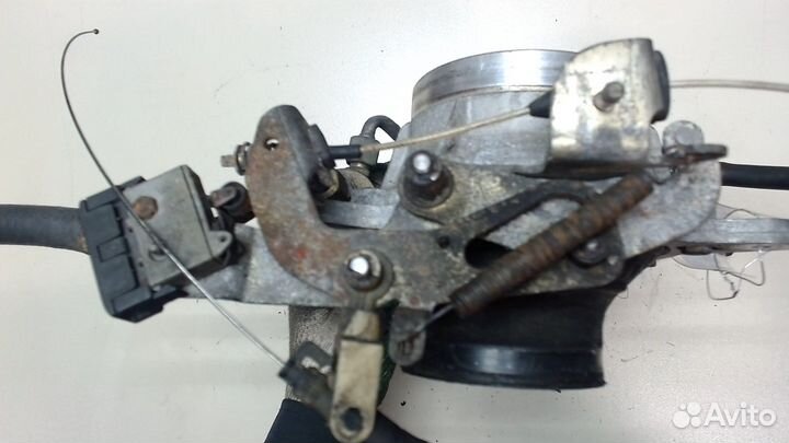 Распределитель впрыска Mercedes 124 E, 1992