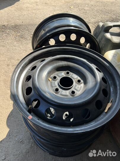 Штампованные диски r16