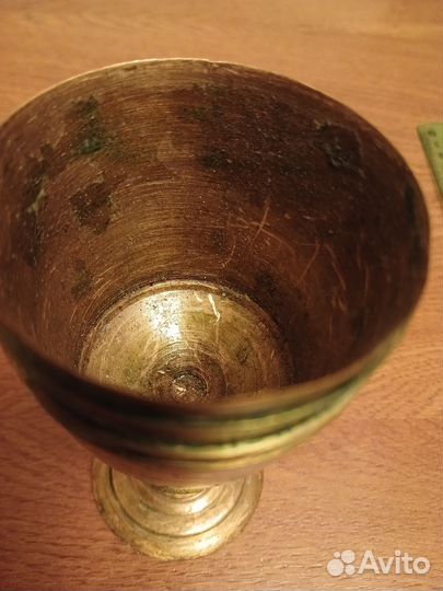 Старинный подсвечник