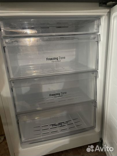 Холодильник LG